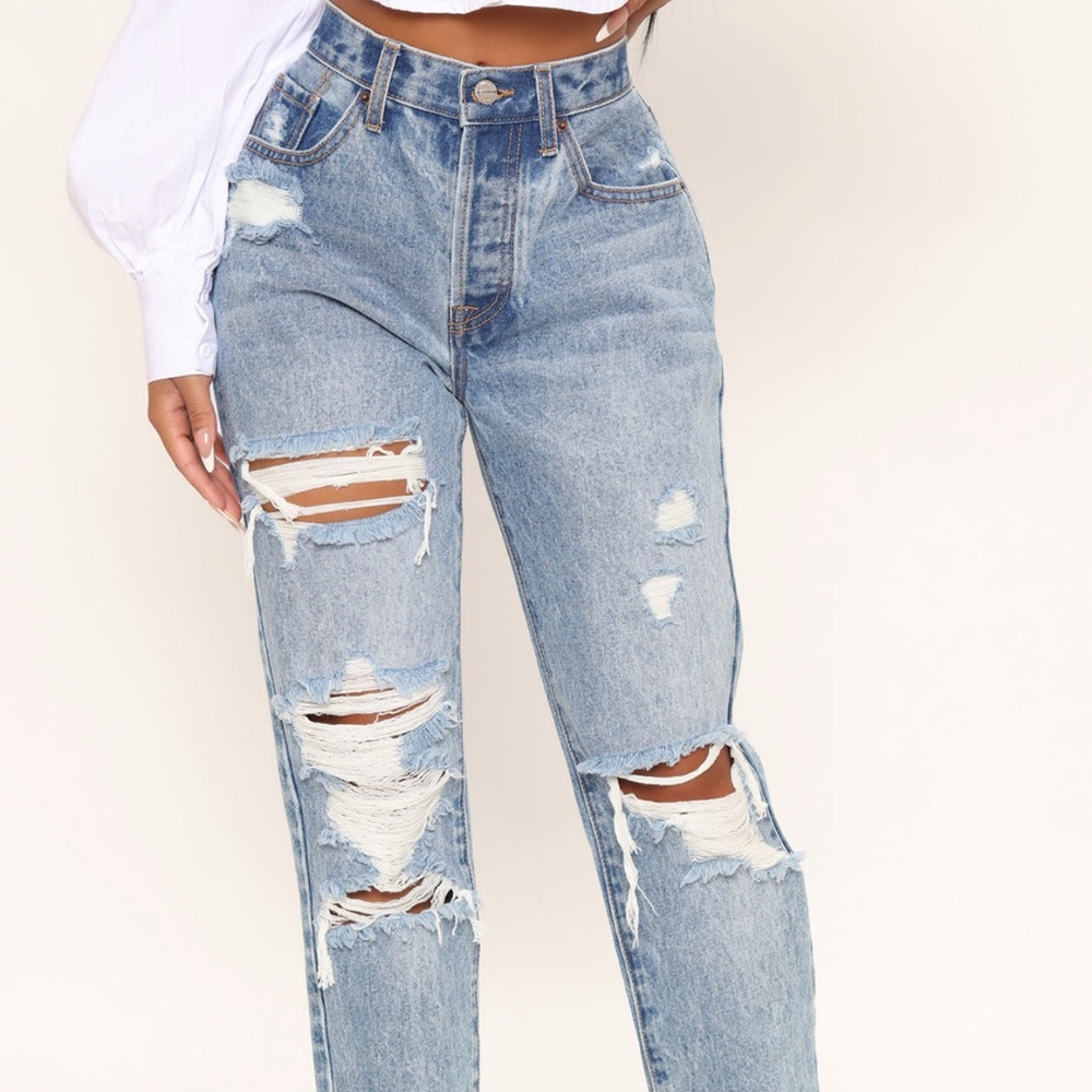 Fashion Nova boyfriend jeans